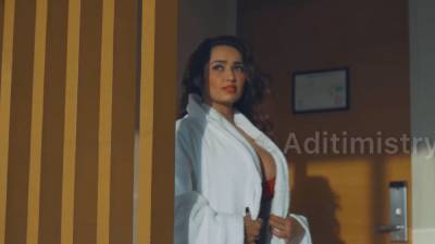 Sizzling Morning - Aditi Mistry - Premium Video